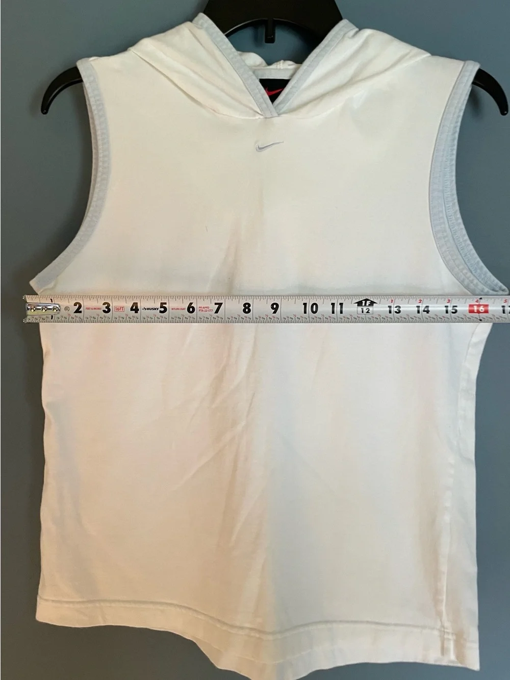 Vintage Y2K Nike Mini Center Swoosh T-Shirt White Light Blue Trim Women 8-10